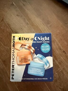 Peter Thomas Roth Day & Night Moisture Must-Haves Duo
